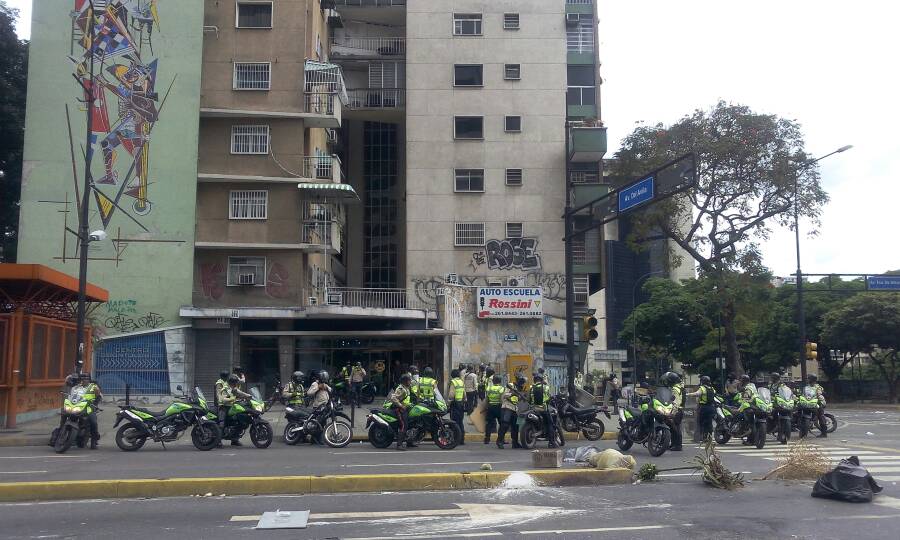 Efectúan allanamiento ilegal en edificio de Altamira