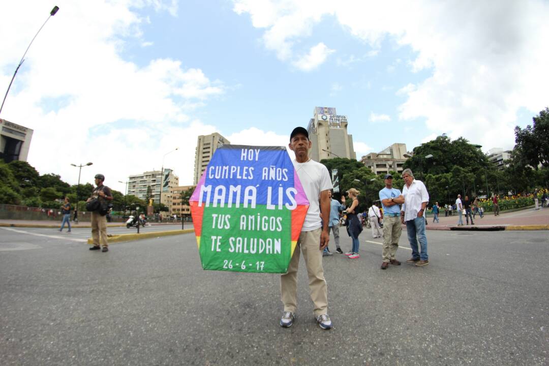 Con este mensaje el señor del Papagayo participa en el trancazo #26Jun