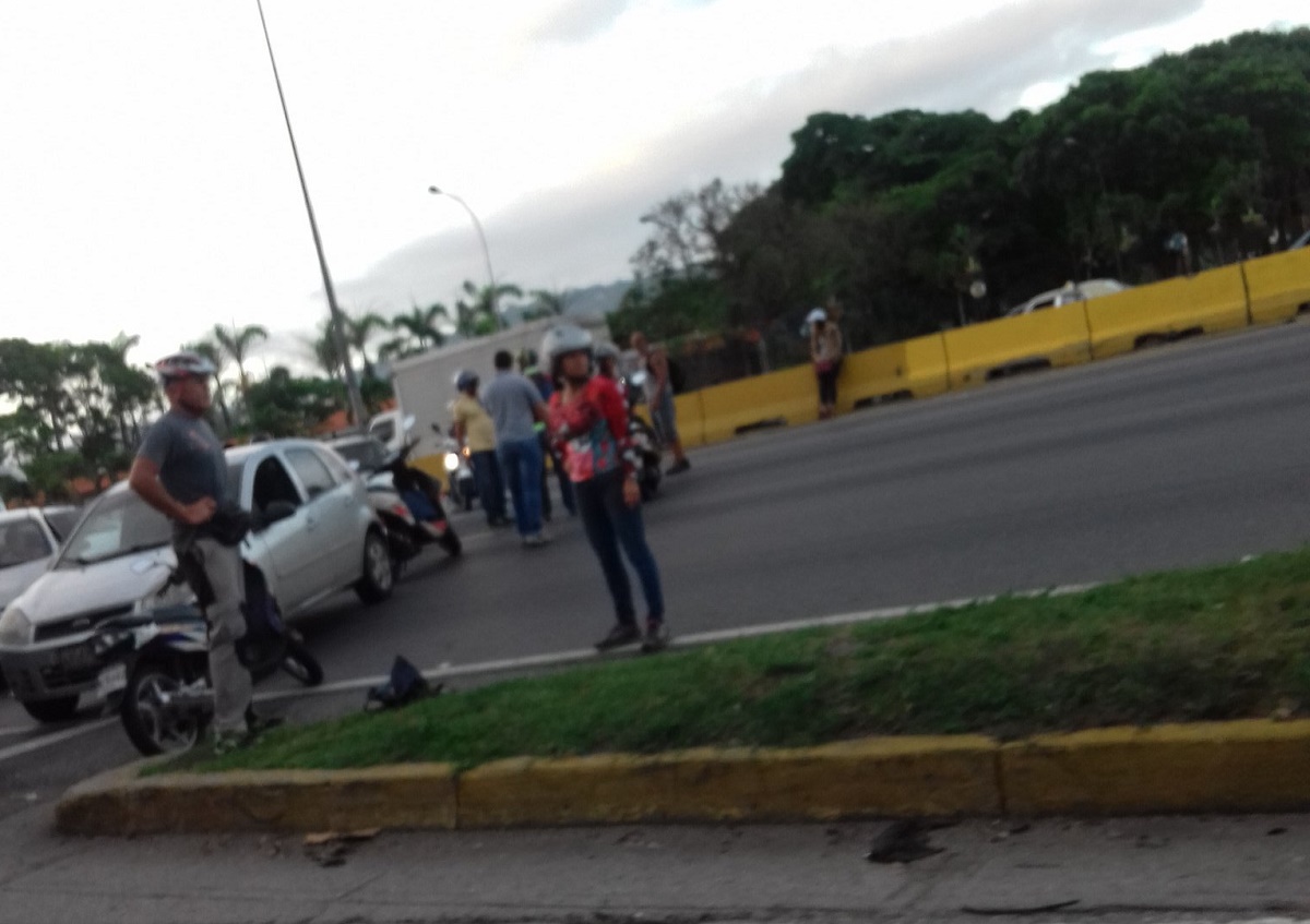 Cerrado el Distribuidor Altamira para el plantón nacional #5Jun (Fotos)