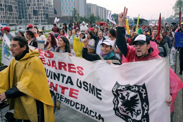 Huelga de maestros colombianos / EFE