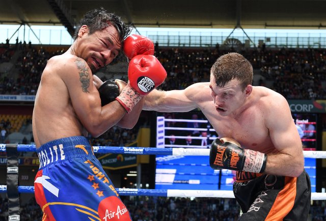 El australiano Jeff Horn conectó un derechazo al filipino Manny Pacquiao (Foto: Reuters)