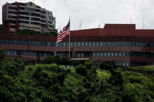 Embajada de EEUU en Caracas recuerda por qué Tibisay Lucena fue sancionada en 2017