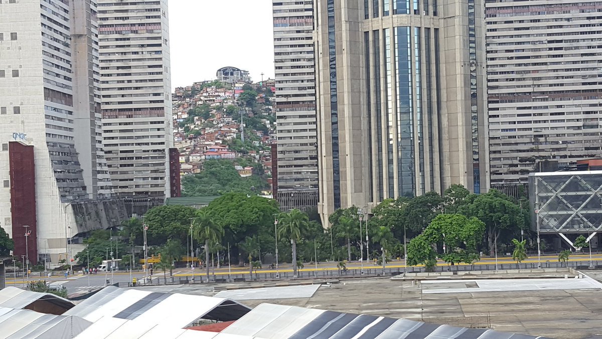 Hasta en la avenida Bolívar se unieron al paro cívico #20Jul (Foto)