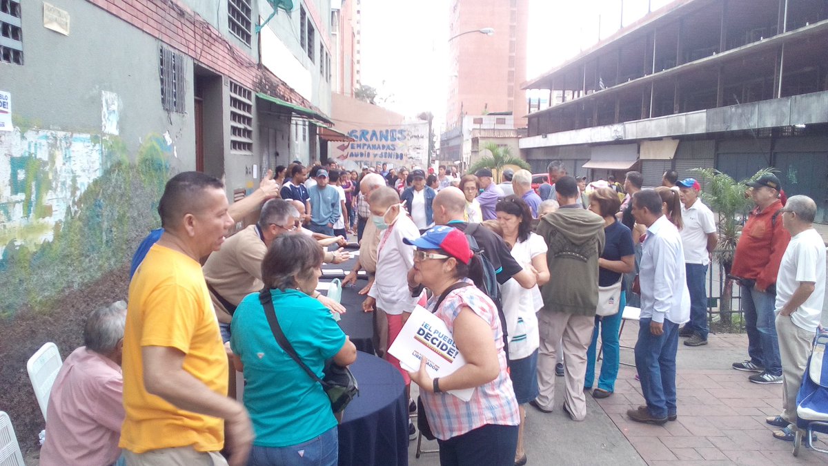 Parroquia Santa Teresa no se queda atrás y participa en consulta popular #16Jul (Fotos)