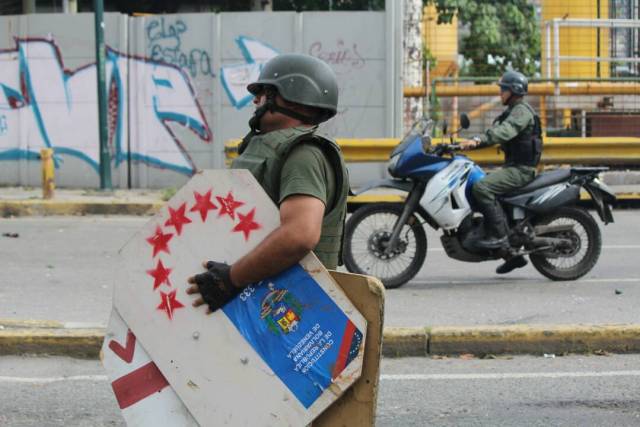 Detenidos en Bello Campo este #27Jul tras represión de la GNB / Foto: Régulo Gómez