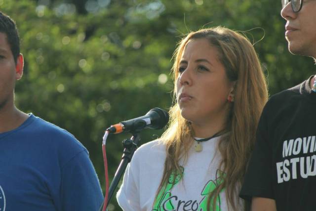 El Movimiento Estudiantil encabeza el cierre de campaña en la plaza Sadel. Foto: Régulo Gómez / LaPatilla.com