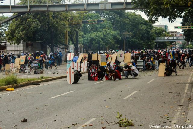 La marcha hacia el TSJ desde el inicio a la represión. Foto: Will Jiménez / LaPatilla.com