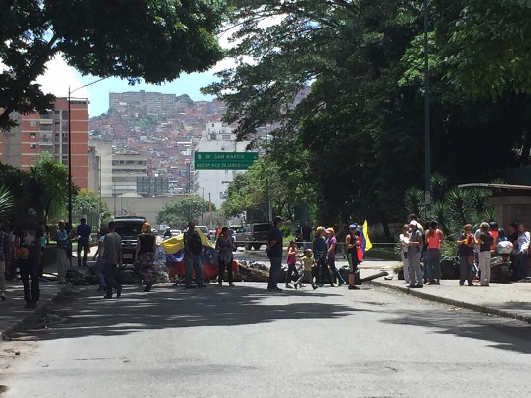 El Paraíso sigue en la calle y manifestó durante el trancazo #4Jul