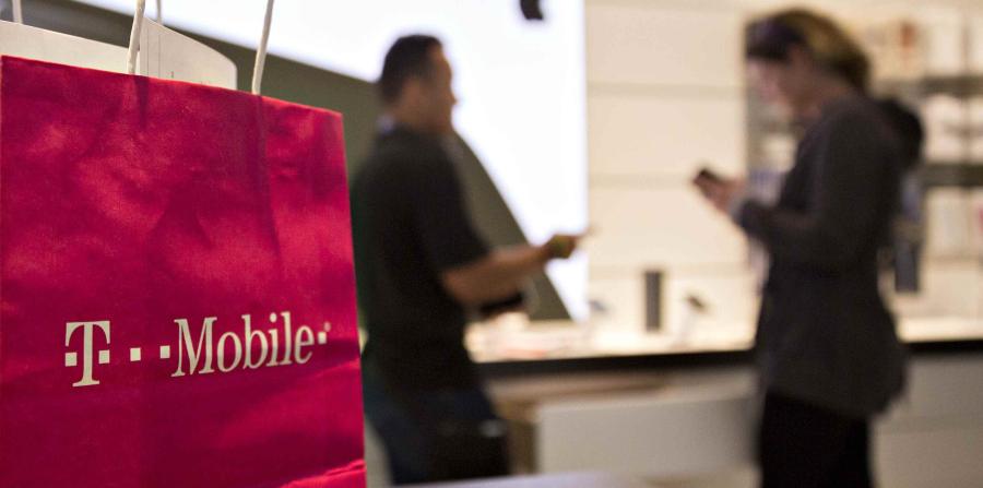 T-Mobile cancela mensajes de texto a Cuba