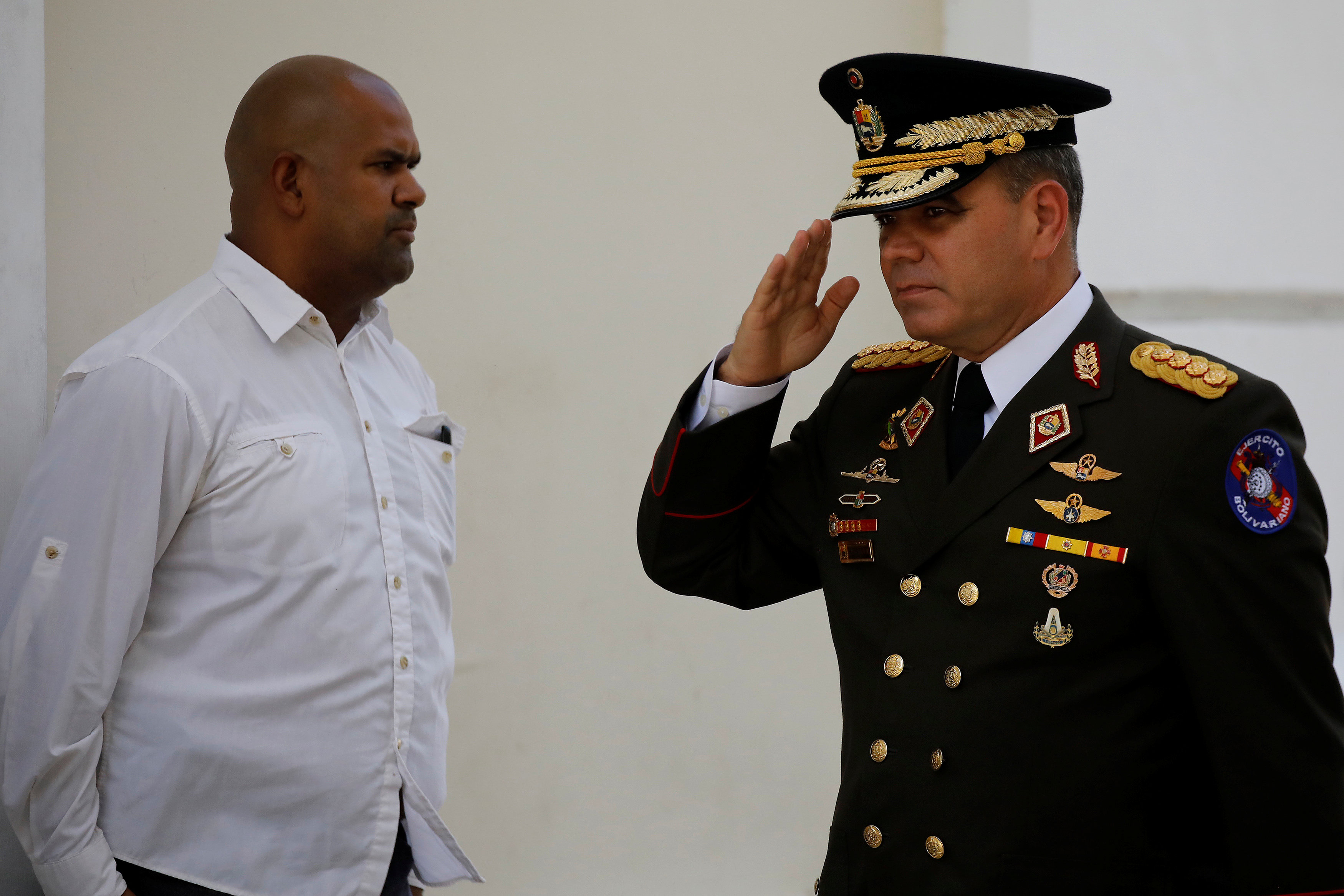 Padrino López asiste a sesión de la constituyente cubana en el Palacio Legislativo (fotos)