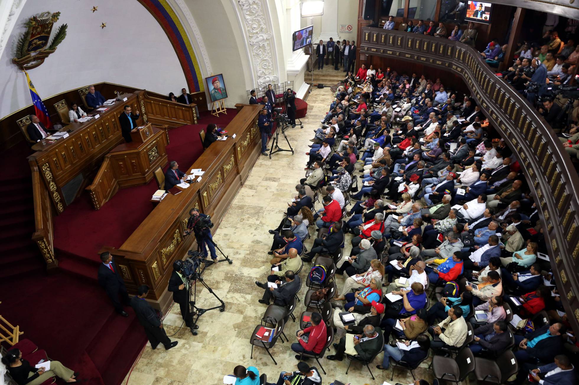 Constituyente cubana avanzó contra la oposición al arrebatarle dos Alcaldías Mayores