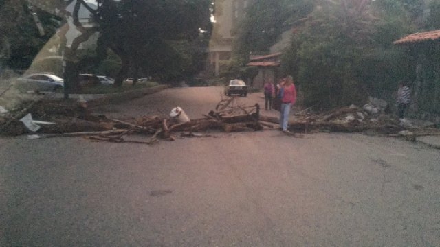 Barricadas Macaracuay