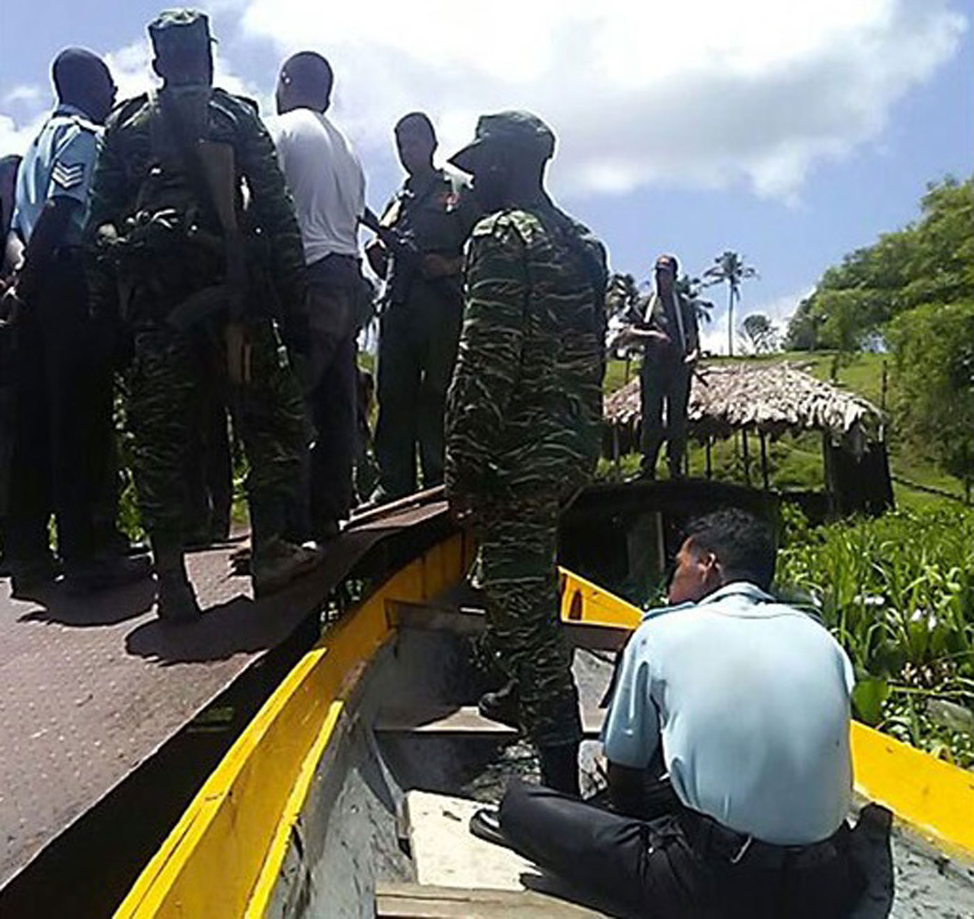 Soldados venezolanos robaron comida en Guyana por “hambre”