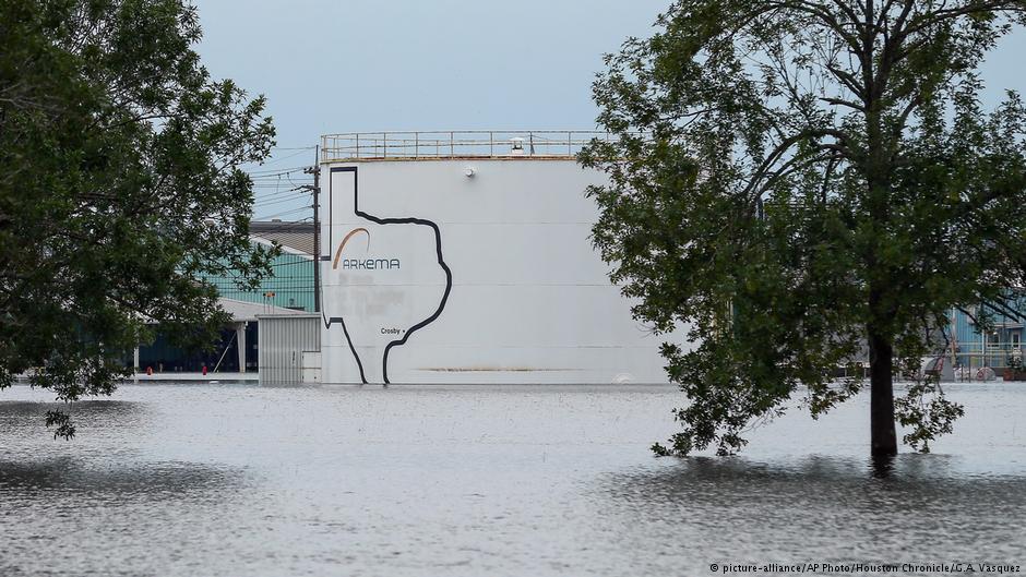 Dos explosiones en una planta química en Texas