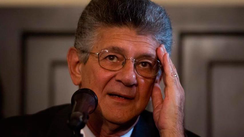 Ramos Allup: Gobernadores electos de la MUD no deben juramentarse ante la ANC