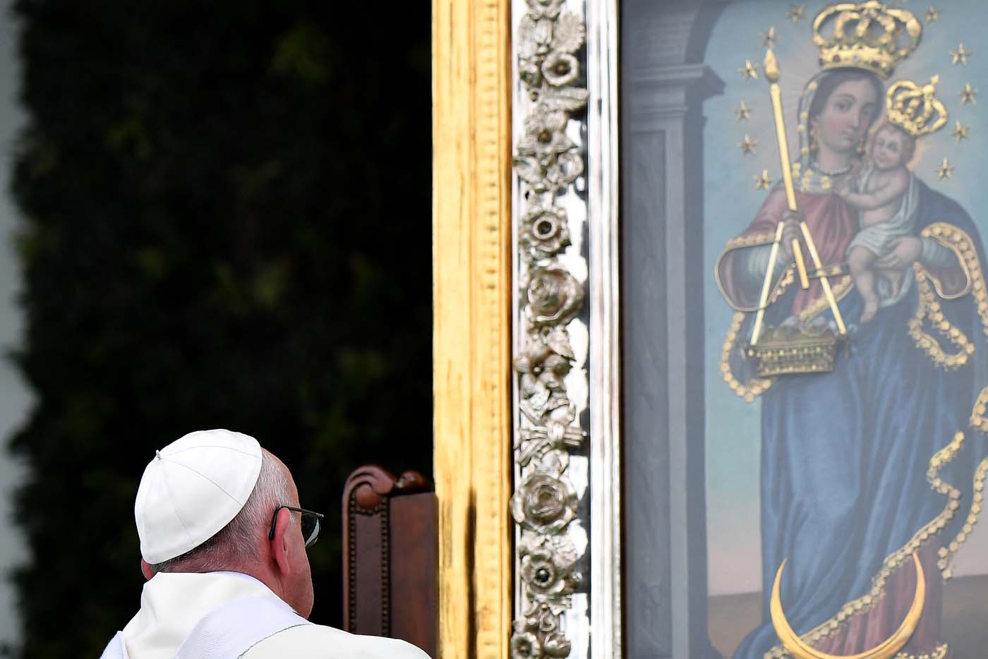 Ante más de un millón de fieles en Medellín, el Papa critica las comodidades de la Iglesia