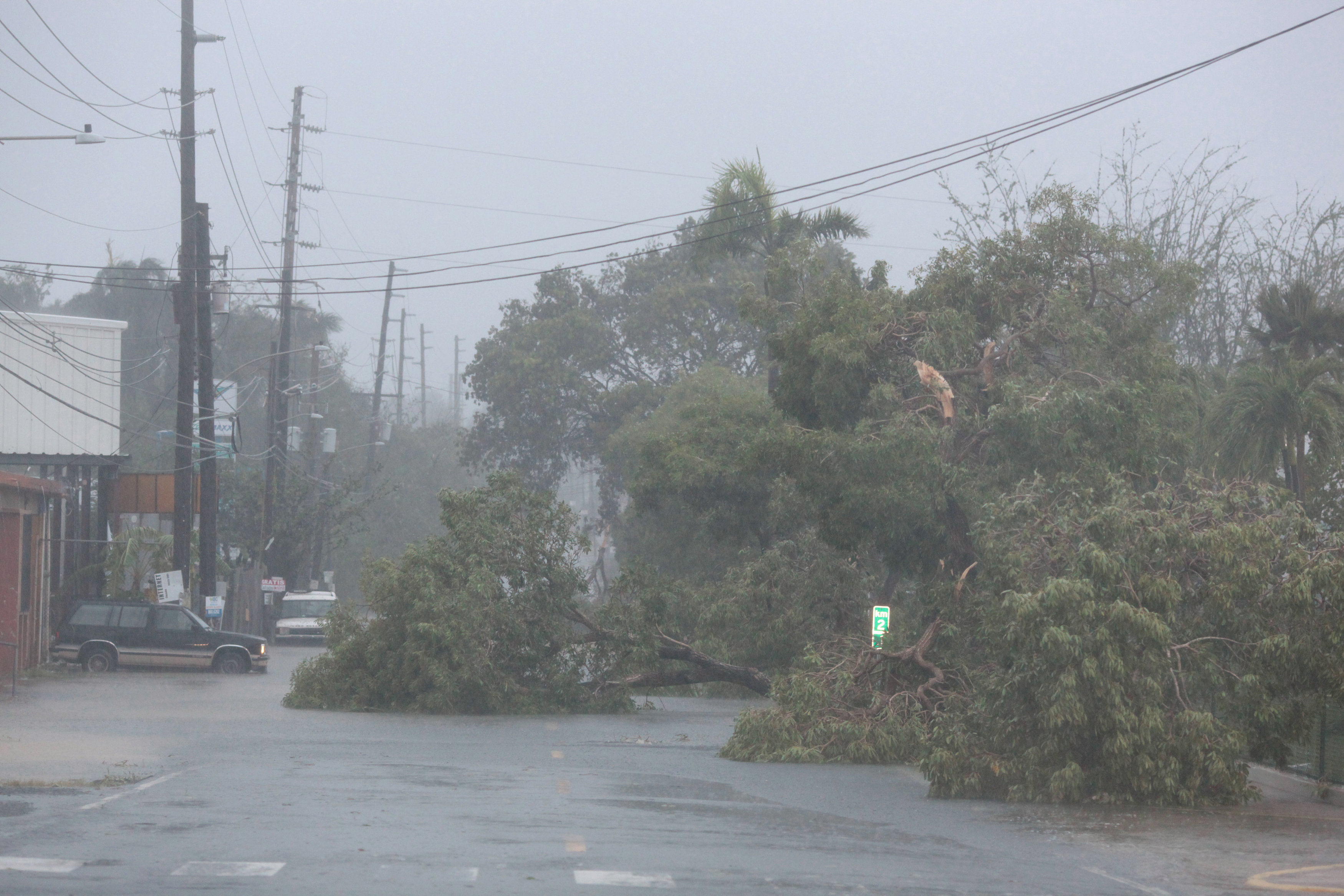 Irma tocó tierra en Puerto Rico: Al menos un muerto y 600 mil personas sin electricidad