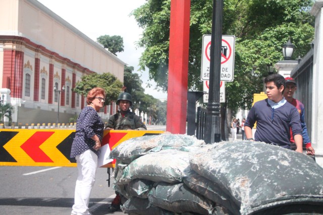 La alcaldesa metropolitana Eencargada, Helen Fernández