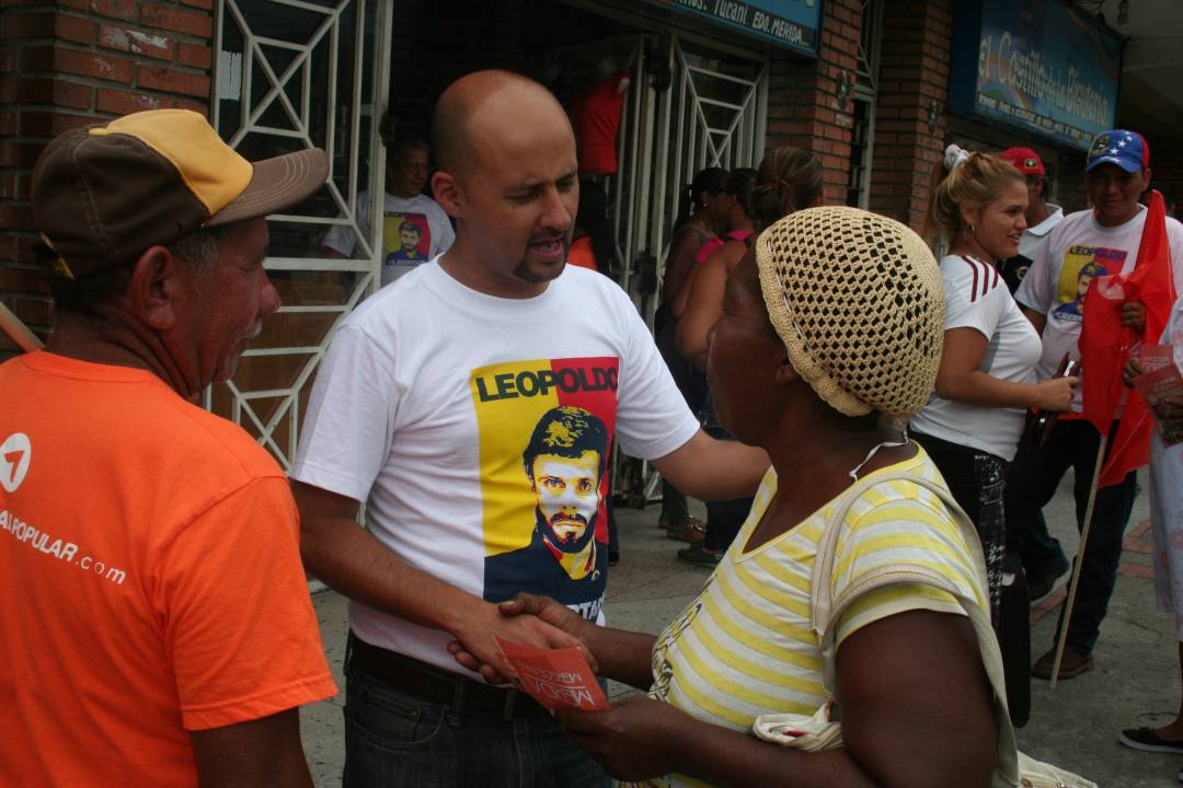 Lawrence Castro: El aumento del salario mínimo es más hambre y miseria