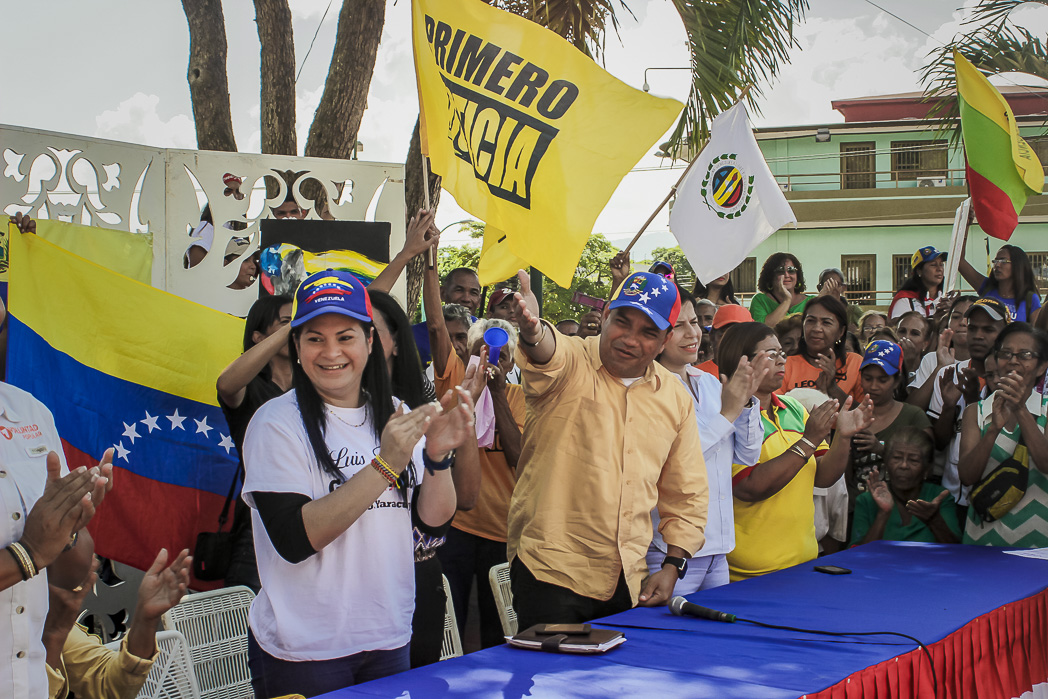 Mujeres yaracuyanas se restearon con Luis Parra