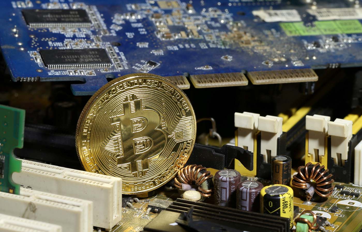 Casi un tercio de los trabajadores surcoreanos invierte en criptomonedas