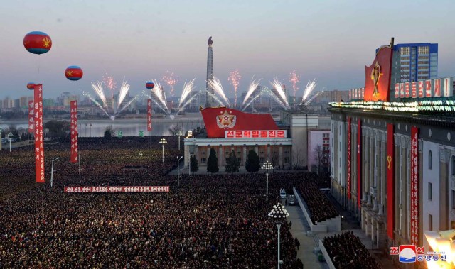 A view of celebrations at Kim Il-sung Square on December 1, in this photo released by North Korea's Korean Central News Agency (KCNA) in Pyongyang December 2, 2017. REUTERS/KCNA REUTERS/KCNA ATTENTION EDITORS - THIS IMAGE WAS PROVIDED BY A THIRD PARTY. REUTERS IS UNABLE TO INDEPENDENTLY VERIFY THIS IMAGE. SOUTH KOREA OUT. NO THIRD PARTY SALES. NOT FOR USE BY REUTERS THIRD PARTY DISTRIBUTORS