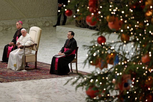 Pope Francis leads the general audience in Paul VI hall at the Vatican December 20, 2017. REUTERS/Max Rossi