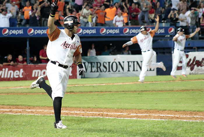 Águilas y Tigres ganan por primera vez y respiran