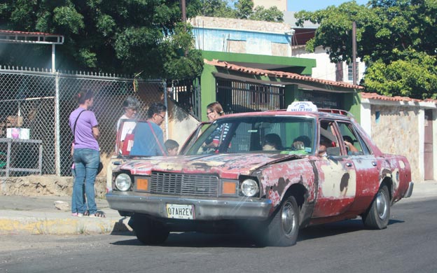 Amenazan con liberar tarifa del transporte público en Zulia