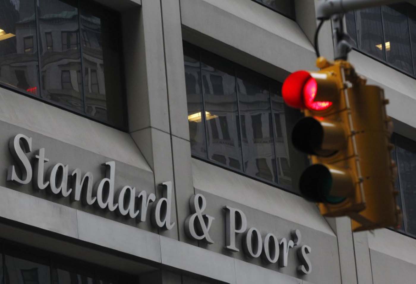 S&P estima que economía venezolana caerá 8% en 2019