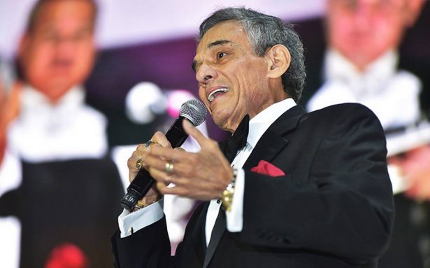 El cantante José José fue hospitalizado nuevamente en Miami