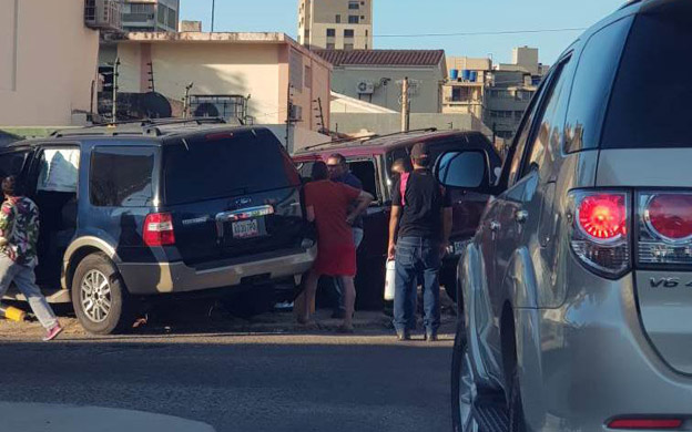 Los uniformados levantaron el accidente. (Foto: Cortesía)