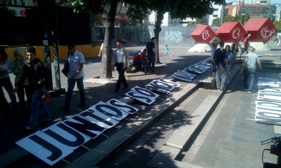 Protestan en Chacaíto por situación hospitalaria #4Feb (video)