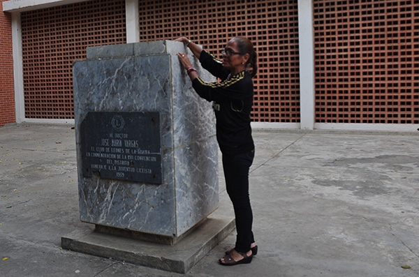 Se llevan busto de bronce del liceo José María Vargas