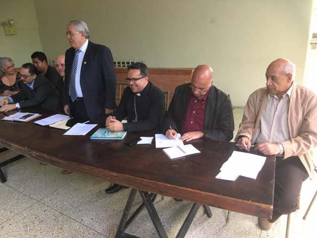 Instalan en Mérida la "Plataforma Unitaria para el Cambio Democrático"