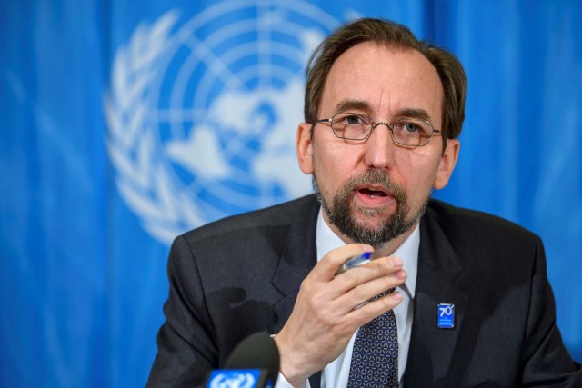 GE101ONU. GINEBRA (SUIZA), 09/03/2018.- El alto comisionado de Naciones Unidas para los Derechos Humanos, Zeid Ra'ad Al Hussein, ofrece una rueda de prensa en Ginebra, Suiza, hoy, 9 de marzo de 2018. EFE/ Martial Trezzini