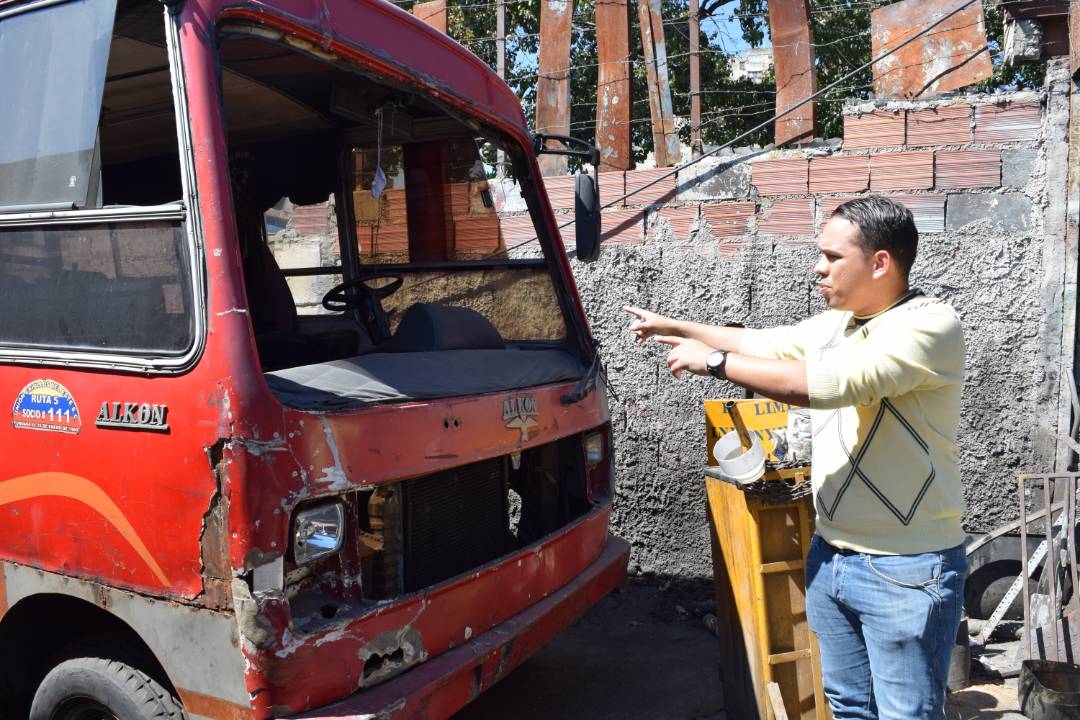 Transportistas y usuarios sufren por igual el desmantelamiento del transporte público