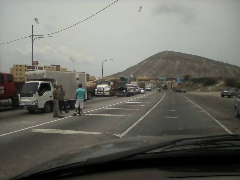 Al menos cuatro protestas por falta de gas doméstico en Lara #23Mar (fotos)