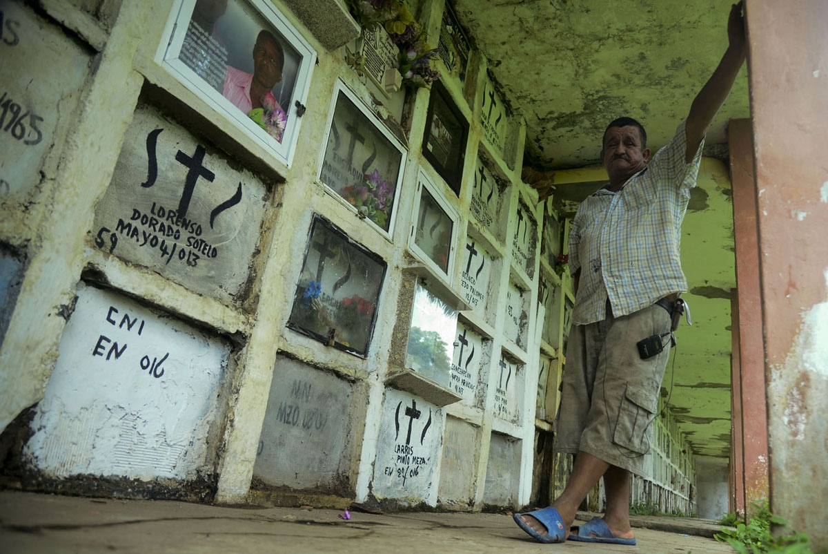 Alcalde de Colombia: Hay un cementerio con cuerpos de migrantes sin identificar