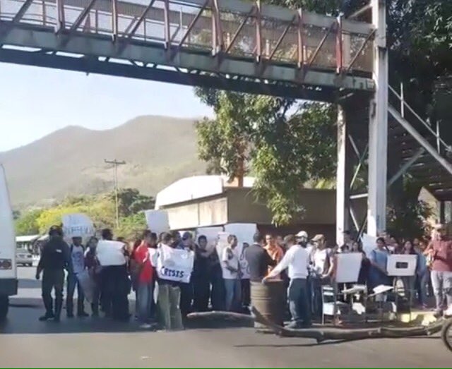 Foto: Estudiantes de la UDO protestan por la inseguridad / Cortesía 