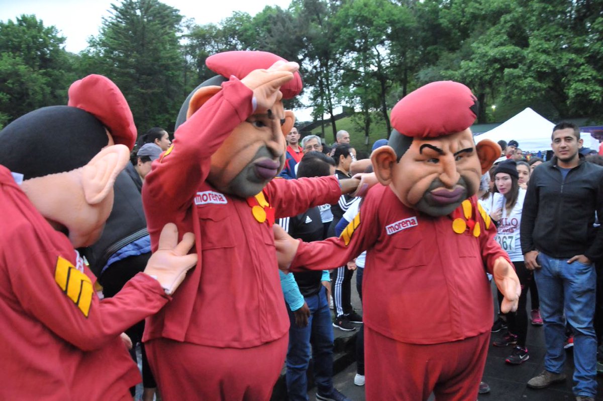 Hugo Chávez…  El invitado incómodo en la campaña para la gobernación de Veracruz en México (fotos y videos)