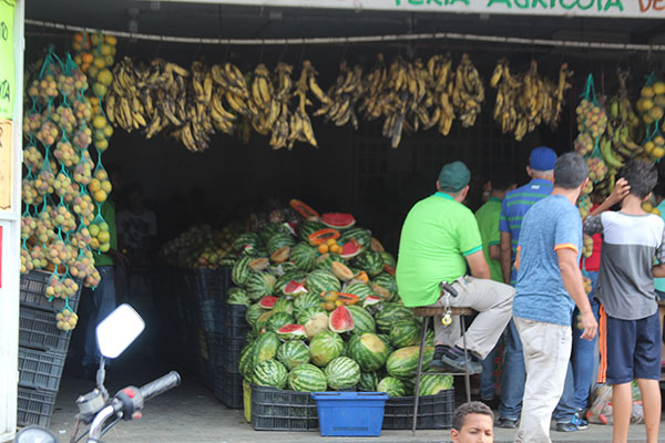 Negocios varguenses sin luz | Foto: Cortesía La Verdad de Vargas