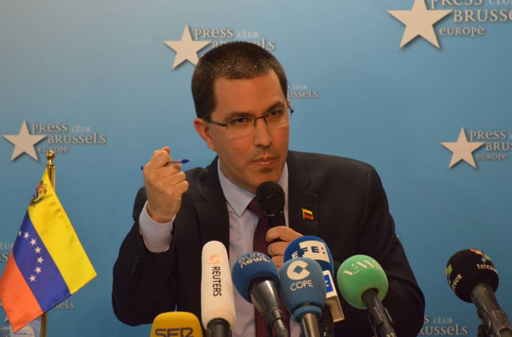 Gobierno de Maduro envió carta a España para restablecer relaciones diplomáticas