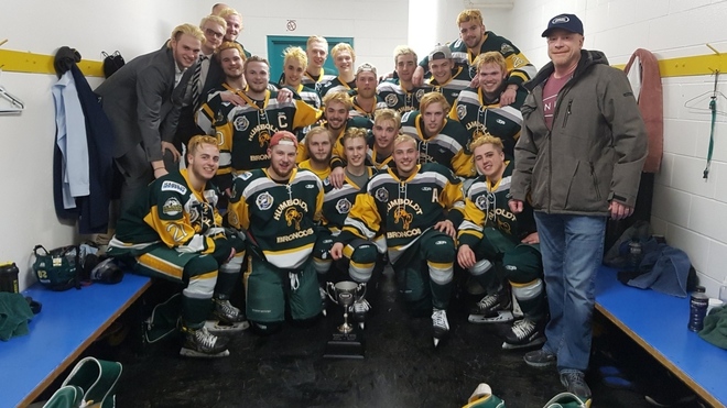 Mueren 14 miembros del equipo de hockey Humboldt Broncos en un accidente en Canadá