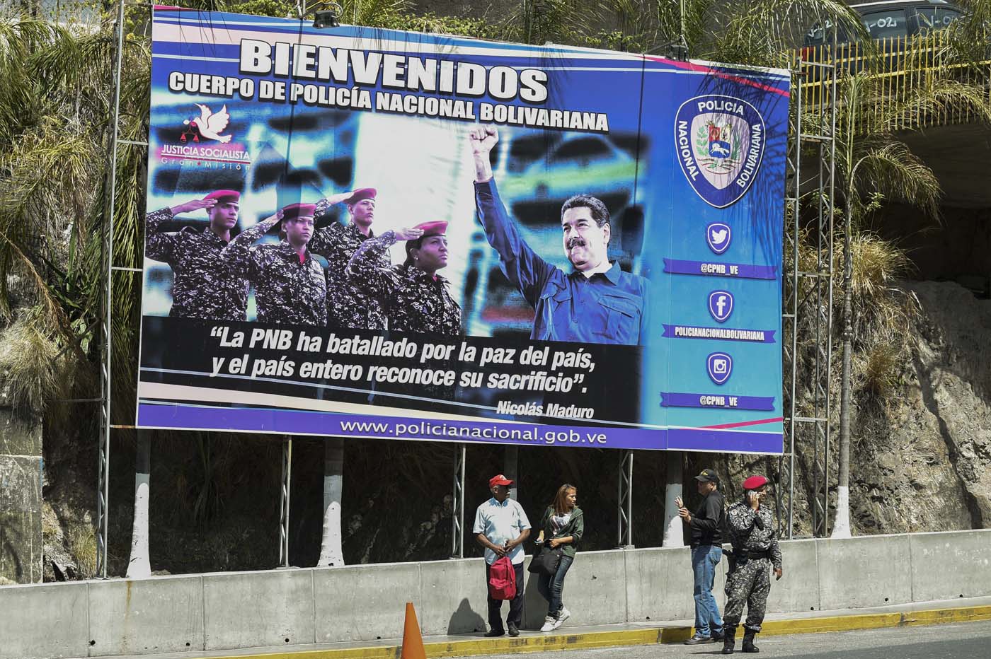 Denuncian que dos Comisarios Polichacao fueron sacados a la fuerza de El Helicoide