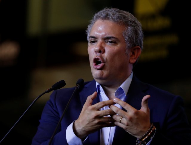 Right wing presidential candidate Ivan Duque speaks after polls closed in the first round of the presidential election in Bogota, Colombia May 27, 2018. REUTERS/Carlos Garcia Rawlins