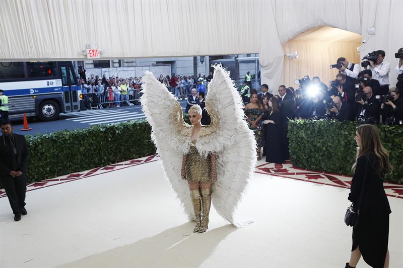 Met Gala se alía con el Vaticano y dedica una exposición al catolicismo en la moda