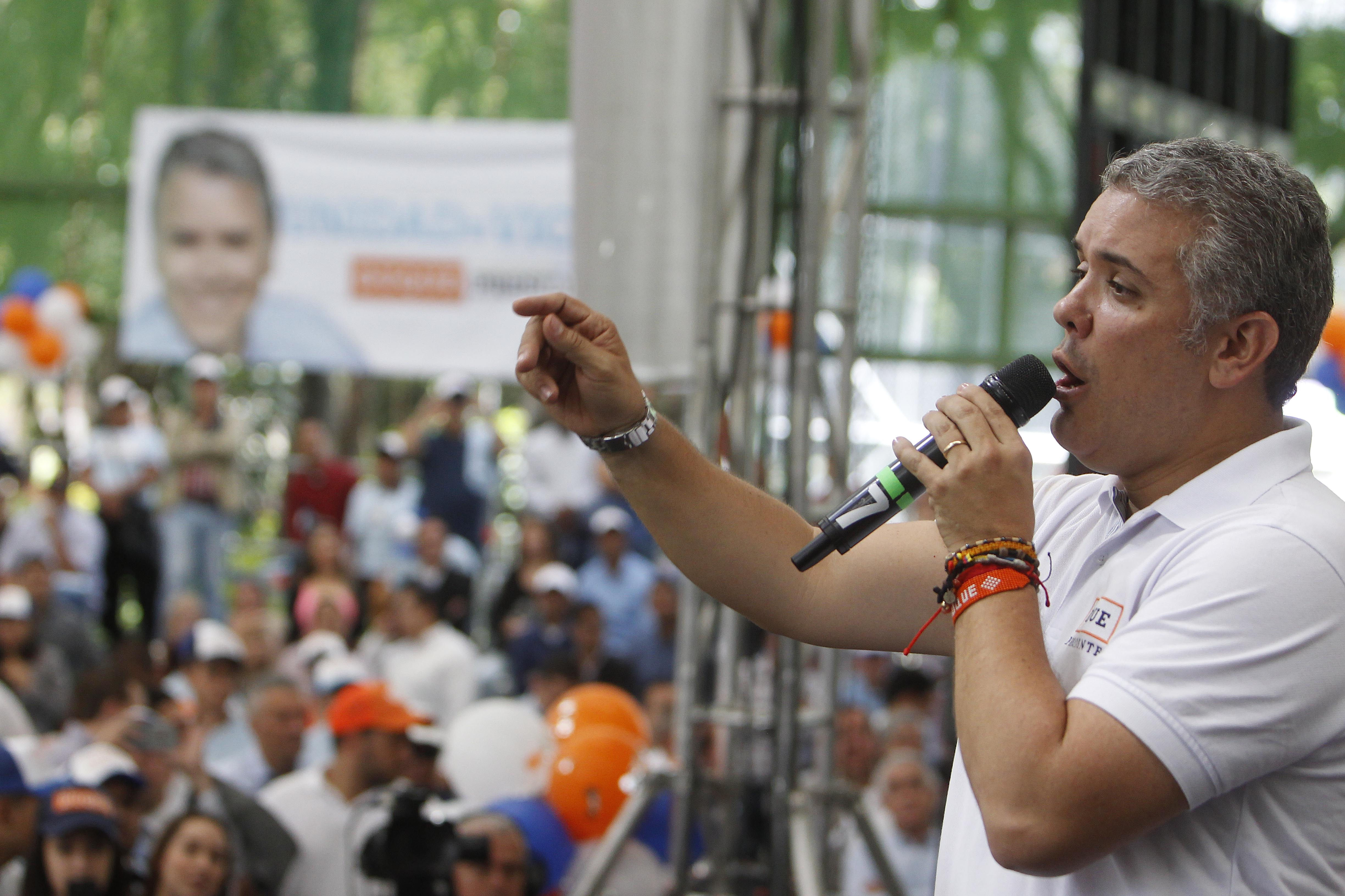 Iván Duque, el rostro fresco del uribismo para volver al poder