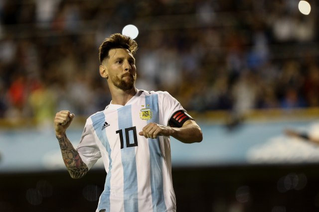 Mastercard creó una iniciativa para ayudar a niños latinoamericanos y caribeños con ayuda de Messi y Neymar EFE/Juan Ignacio Roncoroni