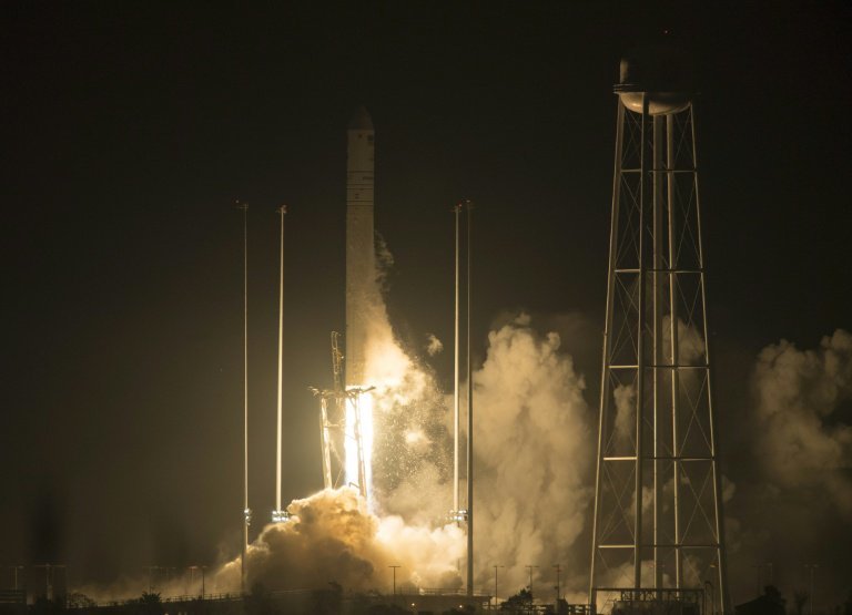 La nave Cygnus despega rumbo a la Estación Espacial Internacional para hacer experimentos